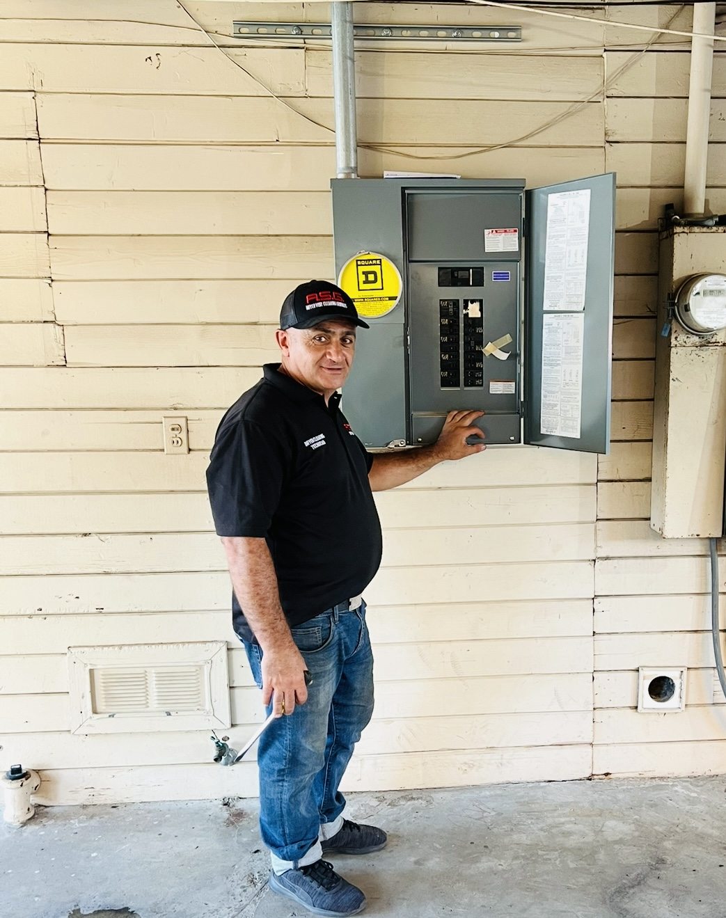 Electrical panel service