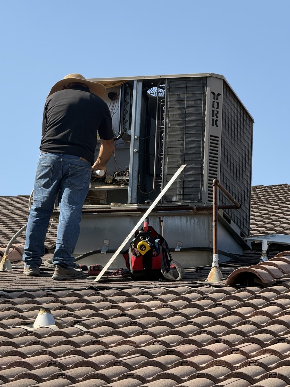 Rooftop A/C service